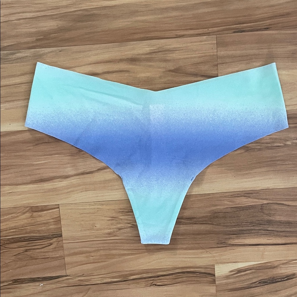 Victoria’s Secret Seamless No Show Thong Panty